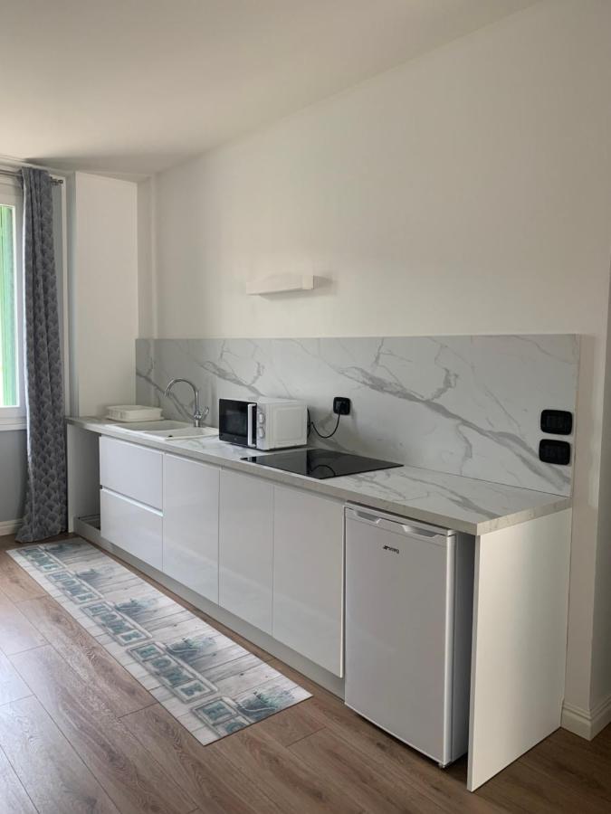Al Viale 2 Apartment Negrar Bagian luar foto